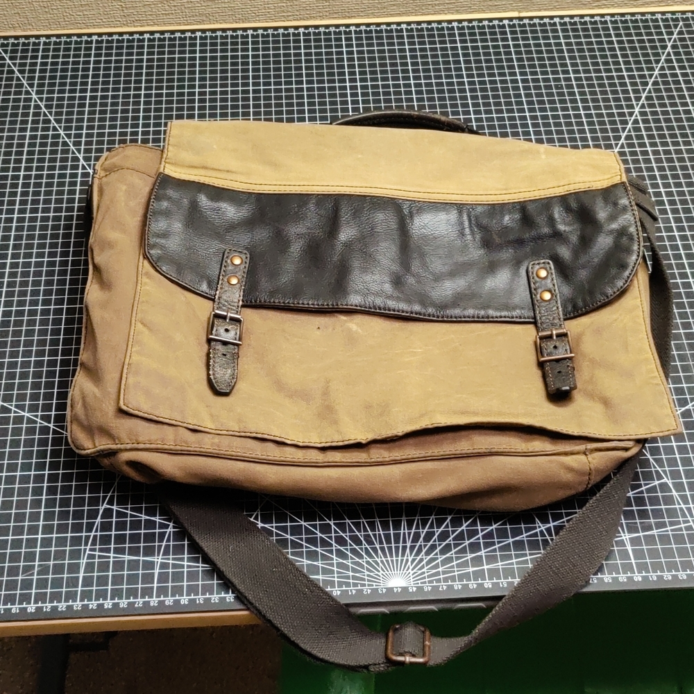 Black Rivet Bag